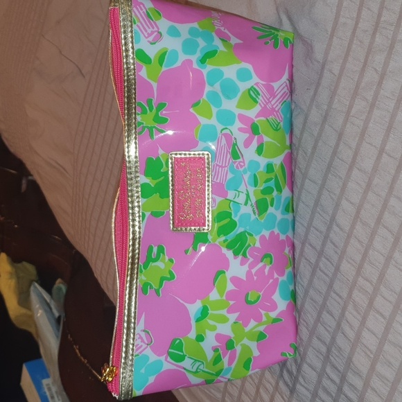 Lilly Pulitzer X Estee Lauder Floral Plastic Cosmetic Bag - Picture 1 of 7